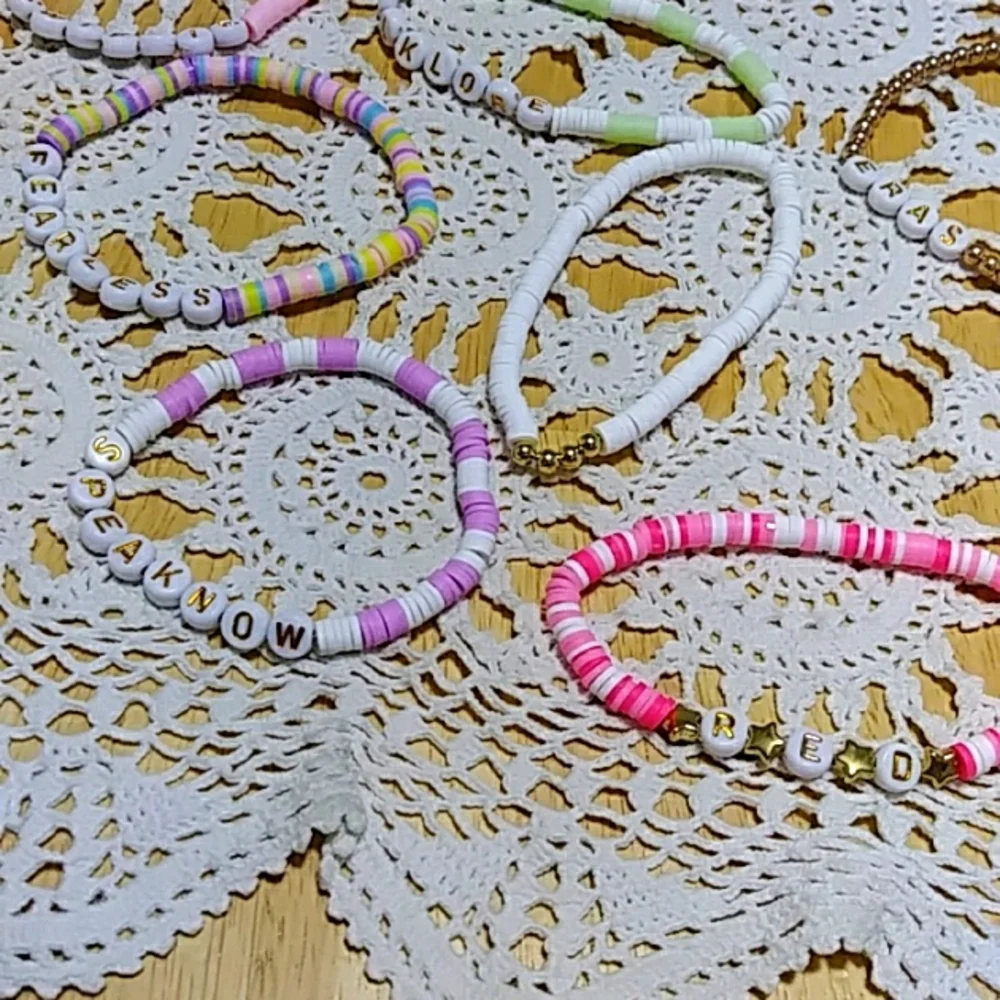 Swiftie alert! Pastels theme stretch bracelet bundle